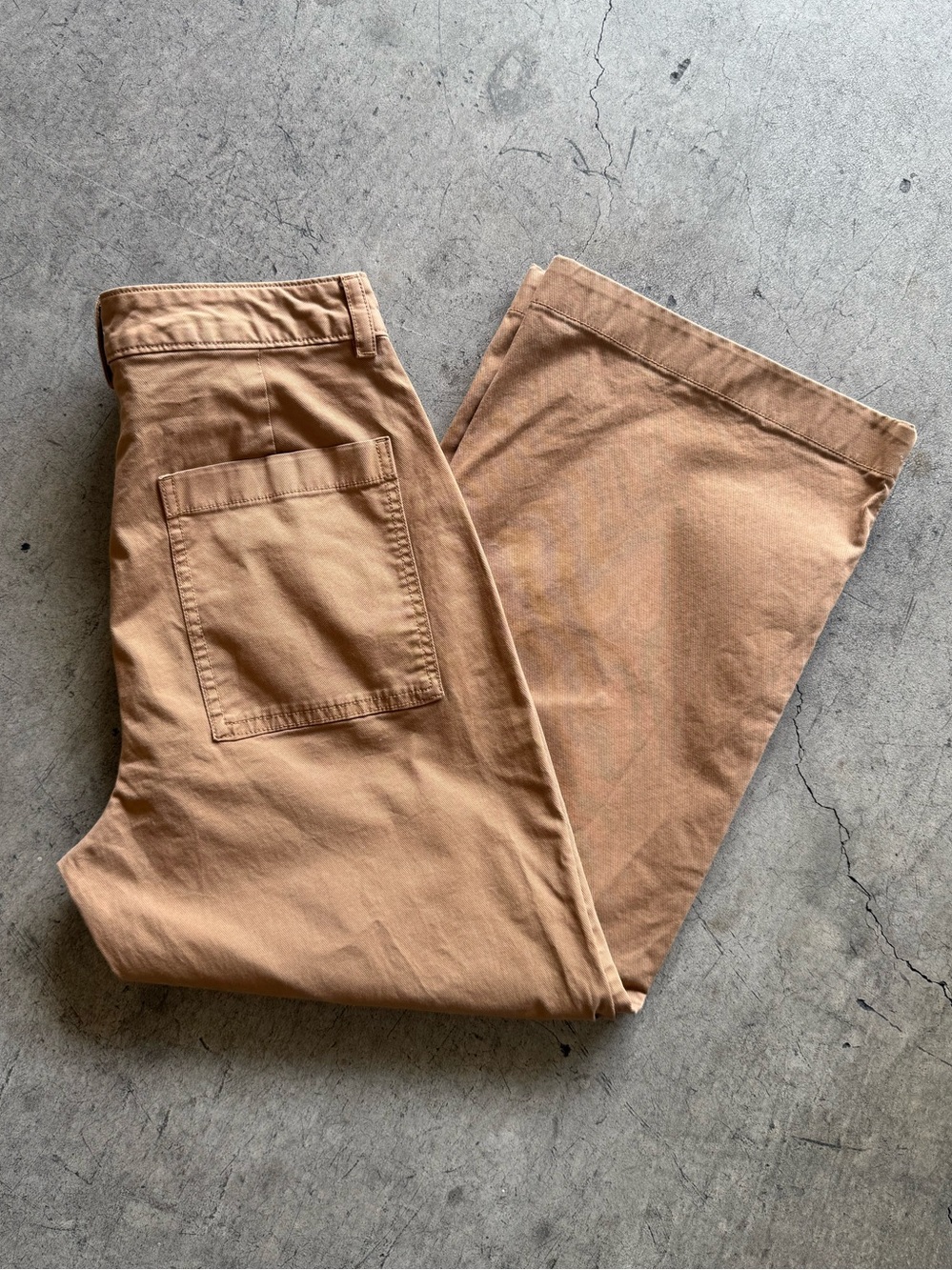 Gap Women's Wide Leg Chino Pants in Beige - 8P
